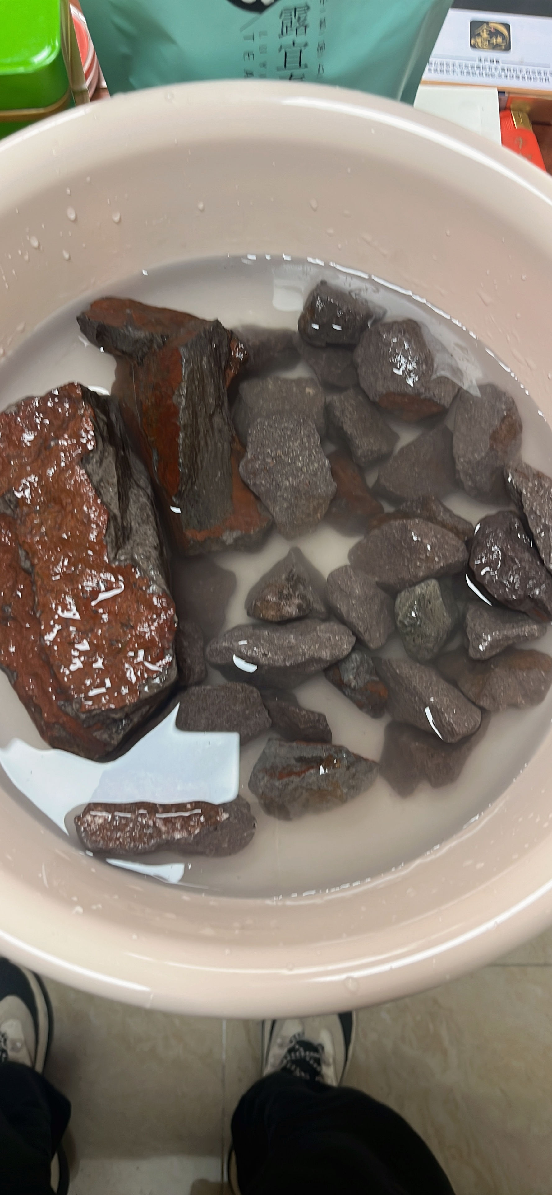 沥青现货(沥青现货价格延续跌势)