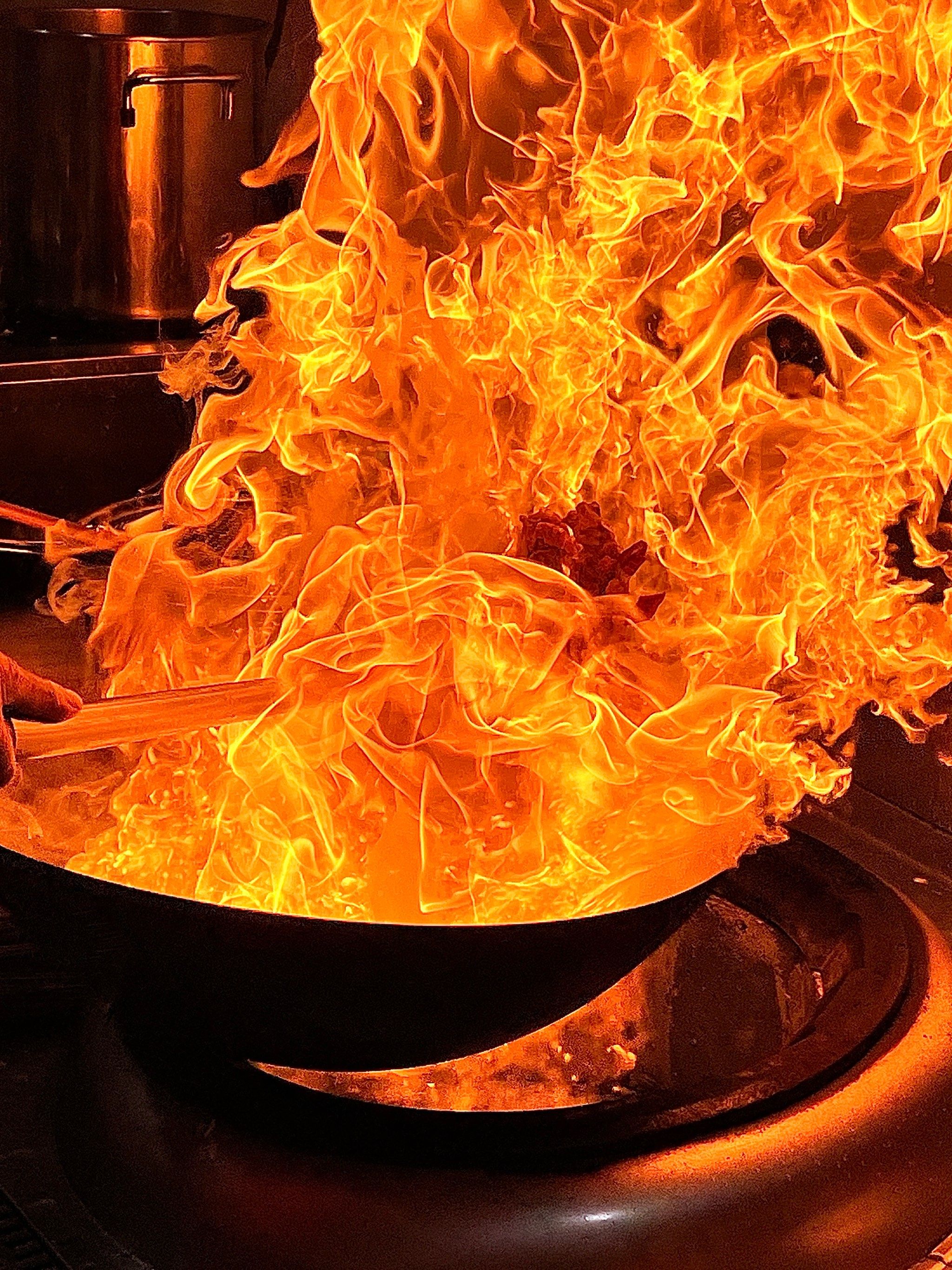 炒现货(炒现货的正规平台有哪些)