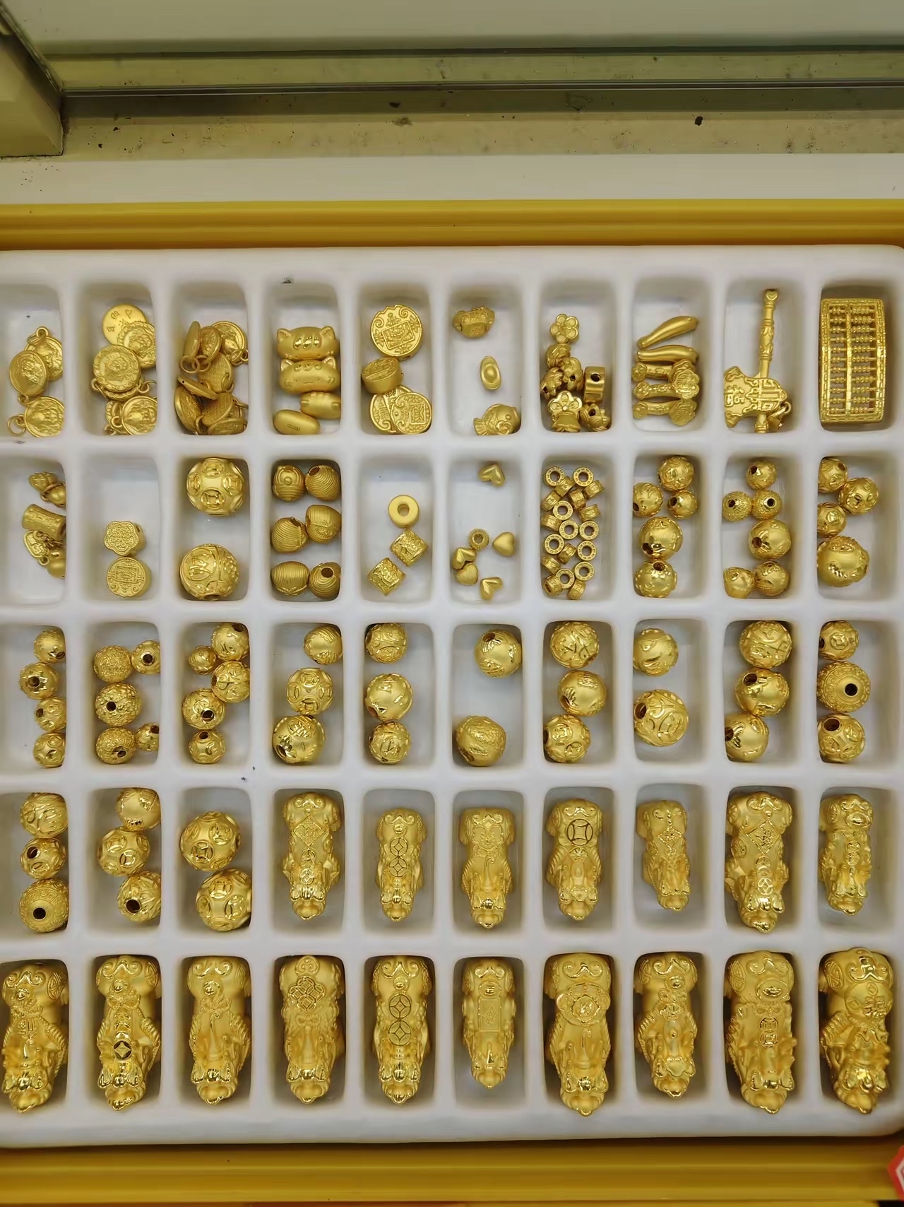 炒黄金现货(炒黄金现货的平台) 炒黄金现货(炒黄金现货的平台)